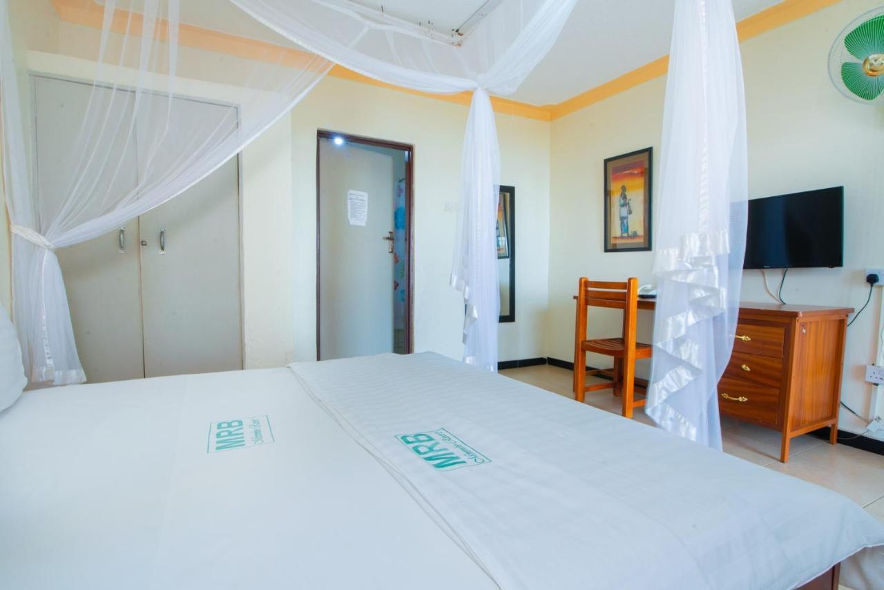 Mirembe Resort Beach Hotel Ssese Kalangala Exterior photo